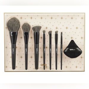 Quo Makeup Brush Set